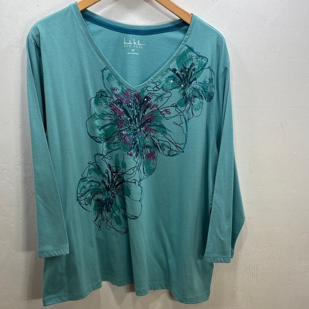 Nicole Miller New York Embellished Teal Abstract Floral V Neck Playful Top Sz 2X
